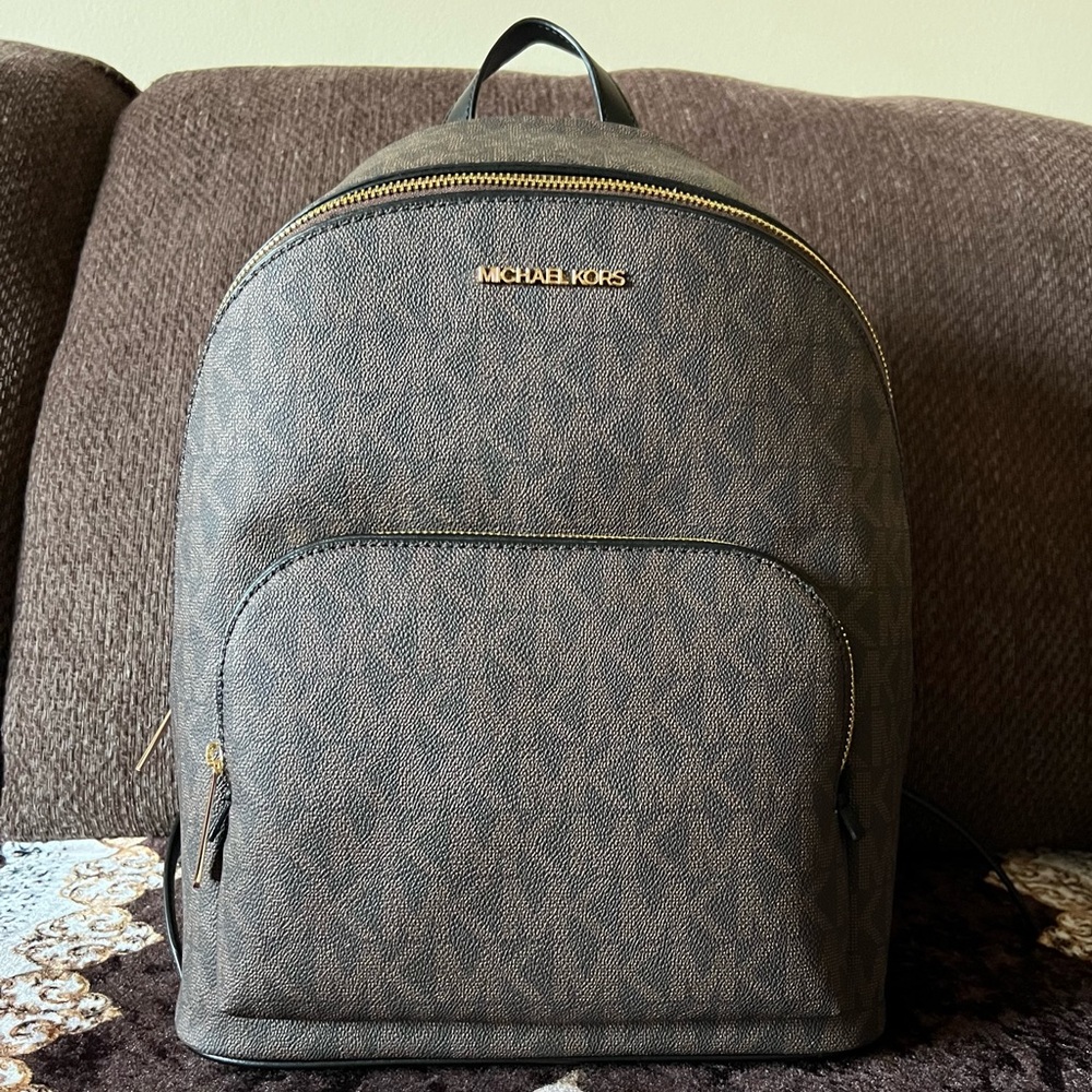 MICHAEL KORS Signature Logo Connie Medium Gold-Tone Hardware Backpack NWT